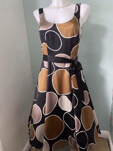 Laura ashley 100 - laura, circle