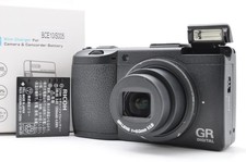 Near Mint Ricoh GR DIGITAL III