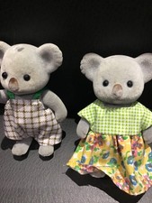 sylvanian families koala, these need some TLC , but still adorable and collectib