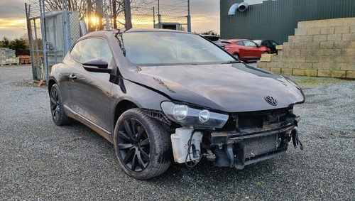 Breaking 2009 volkswagen - breaking,