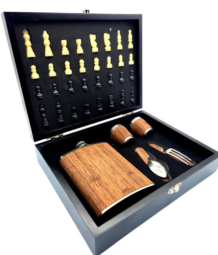 Wooden chess flask - chess, &