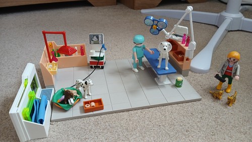 Playmobil vets with additional - playmobil,