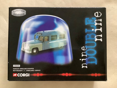 Corgi daimler - 1:50,