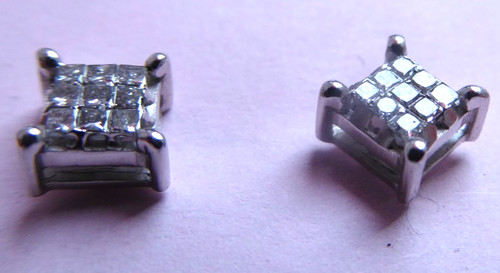 9ct white gold - , natural