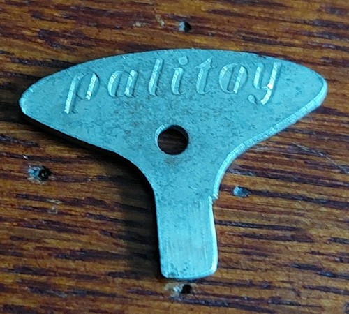 Vintage 1960s metal palitoy - vintage,