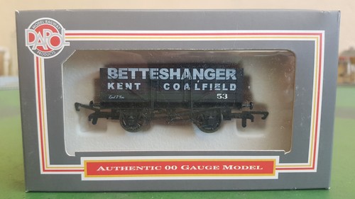 Dapol plank wagon 53 - dapol, wagon,