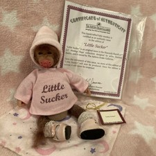 🐒💖ASHTON DRAKE💖🐒 ADORABLE 5” BABY MONKEY DOLL “LITTLE SUCKER” SO SWEET💖🐒