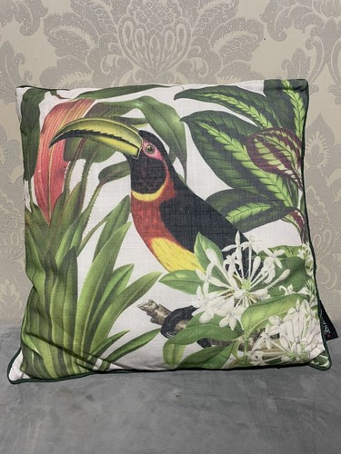 Arthouse tropical toucan - arthouse,