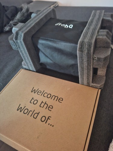 Drobo dro4d bay - drobo, hard