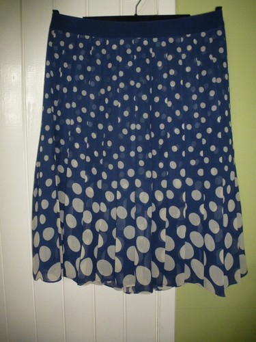 Pretty pleated boden - pleated, knee