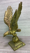 VINTAGE SOLID BRASS AMERICAN EAGLE ON BALL STATUE FIGURINE 11" HEAVY