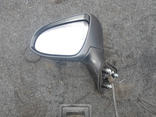 Toyota verso passenger side - toyota,
