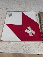 Pure Irish Linen Vintage Tablecloth with napkins, Never Used red and white 52sq