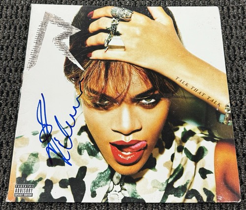 Rihanna signed autograph 2011 - rihanna,