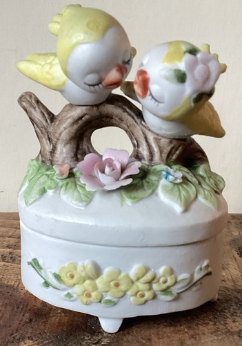 Vintage left yellow birds - yellow,