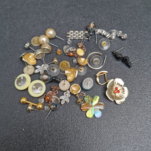 Vintage costume jewellery - costume, job