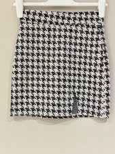 ASOS Short Skirt Size 6 Black