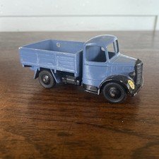 dinky toys BEDFORD TRUCK No411 1954/59 Code 3 Repaint . #651