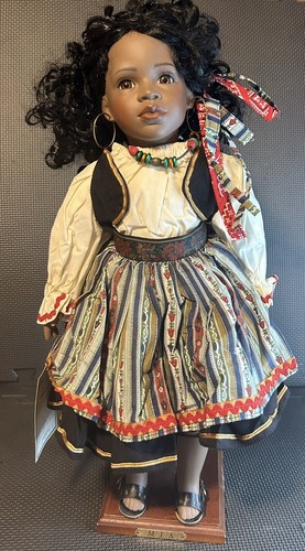 Alberon collectable mia - collectable,