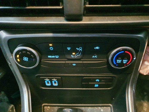 2018 ford ecosport zetec - ford,