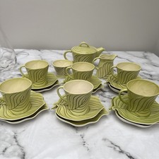 Carlton Ware Hand Painted. Australian Design. Leaf Patterned.   (B26)
