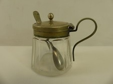 Mustard condiment - (refjoh38),
