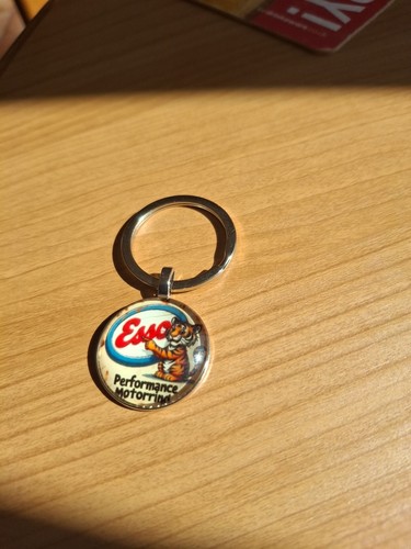 Esso vintage keyring - keyring, a