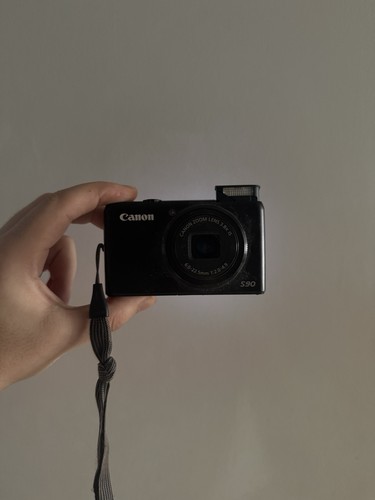 Canon powershot s90 - canon, 10.0mp