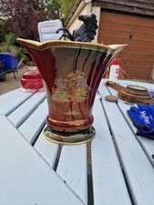 Crown Devon Fieldings fancy shape vase decorated  Pagodas pattern Red Rouge
