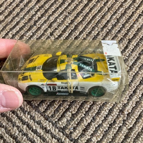 Takata car yellow - car, yellow/white