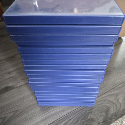 Playstation ps2 game cases - 2,
