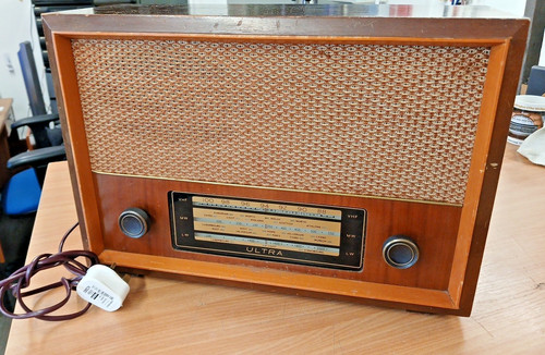 Vintage 1950s ultra - vintage,