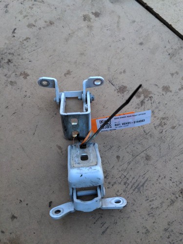 Vauxhall insignia door hinges - vauxhall,
