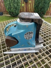 Tangye jack 30ton with leg