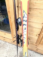 Atomic Skis plus rossignol bindings