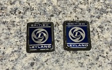 Classic Car British Leyland Metal Badges x2 Original Mk3 Austin Morris CZH667 F