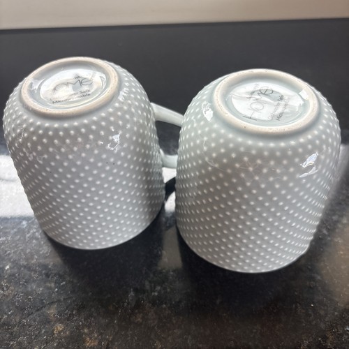 Grey and white spotted mugs - grey,
