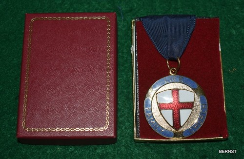 Vintage boy scout church medal - vintage,
