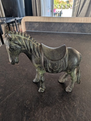 Bronze horse figurine - figurine, tang