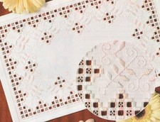 Hardanger Table Mat Cross