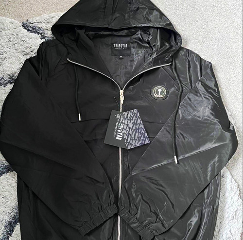 Trapstar black hooded puffer - black,