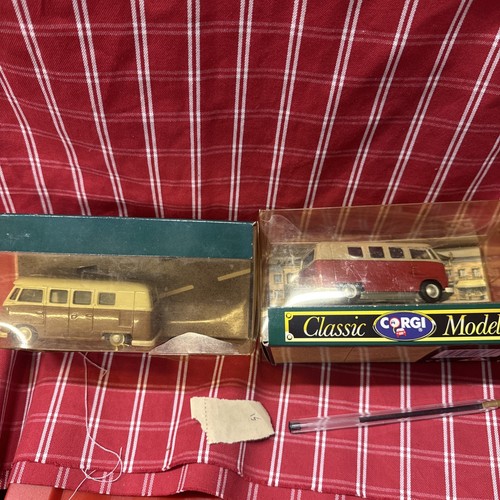 Corgi classic models - classic,