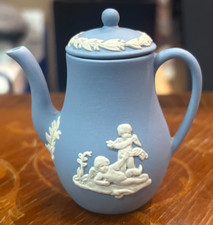Lovely Very Rare Vintage Wedgwood Blue Jasperware Miniature Coffee Pot SU259