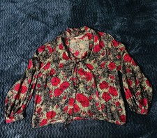 Tucker Stella Silk Blouse Red Floral Distortion Long Sleeve Medium