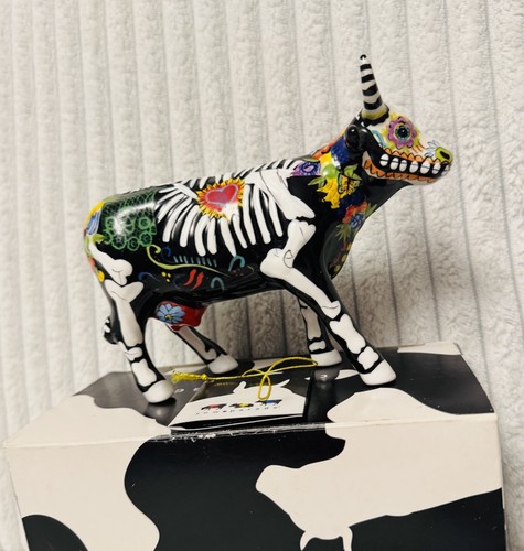 Miss fiesta bones 2004 - fiesta, cow