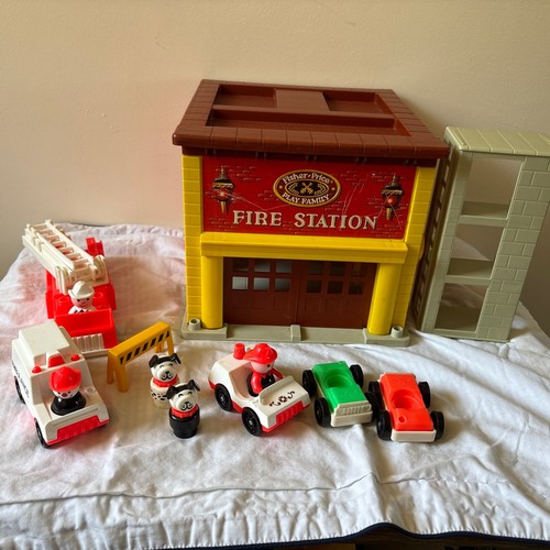 Vintage 1979 fisher - vintage, fisher-price