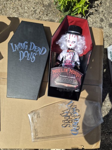 Living dead dolls moulin - dolls,