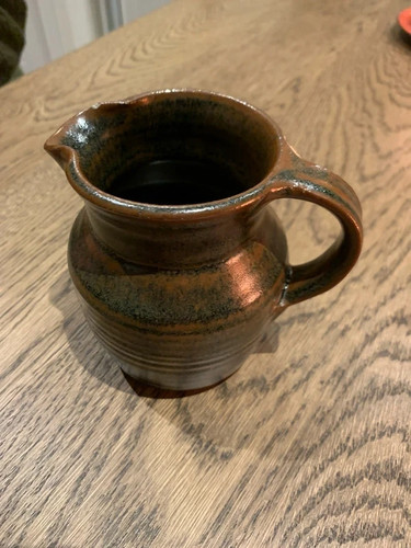 Small brown stoneware jug - pk,