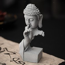 Gautama Buddha Statue