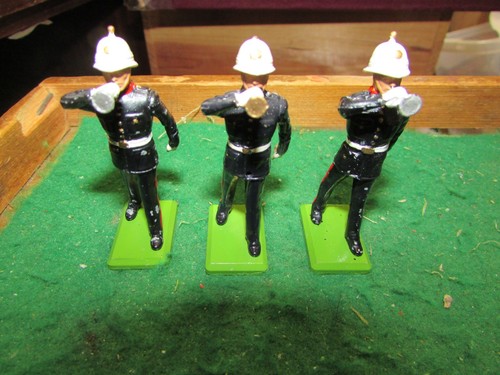 Britains metal royal marine - britains,